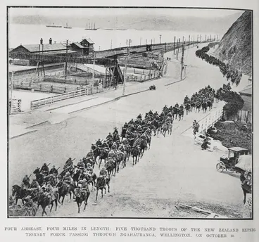 Image: Four abreast, four miles in length