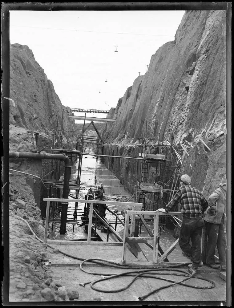 Maraetai Hydroelectric Power Station construction, 1951
