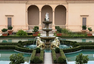 Image: Hamilton Gardens, Hamilton, NZ