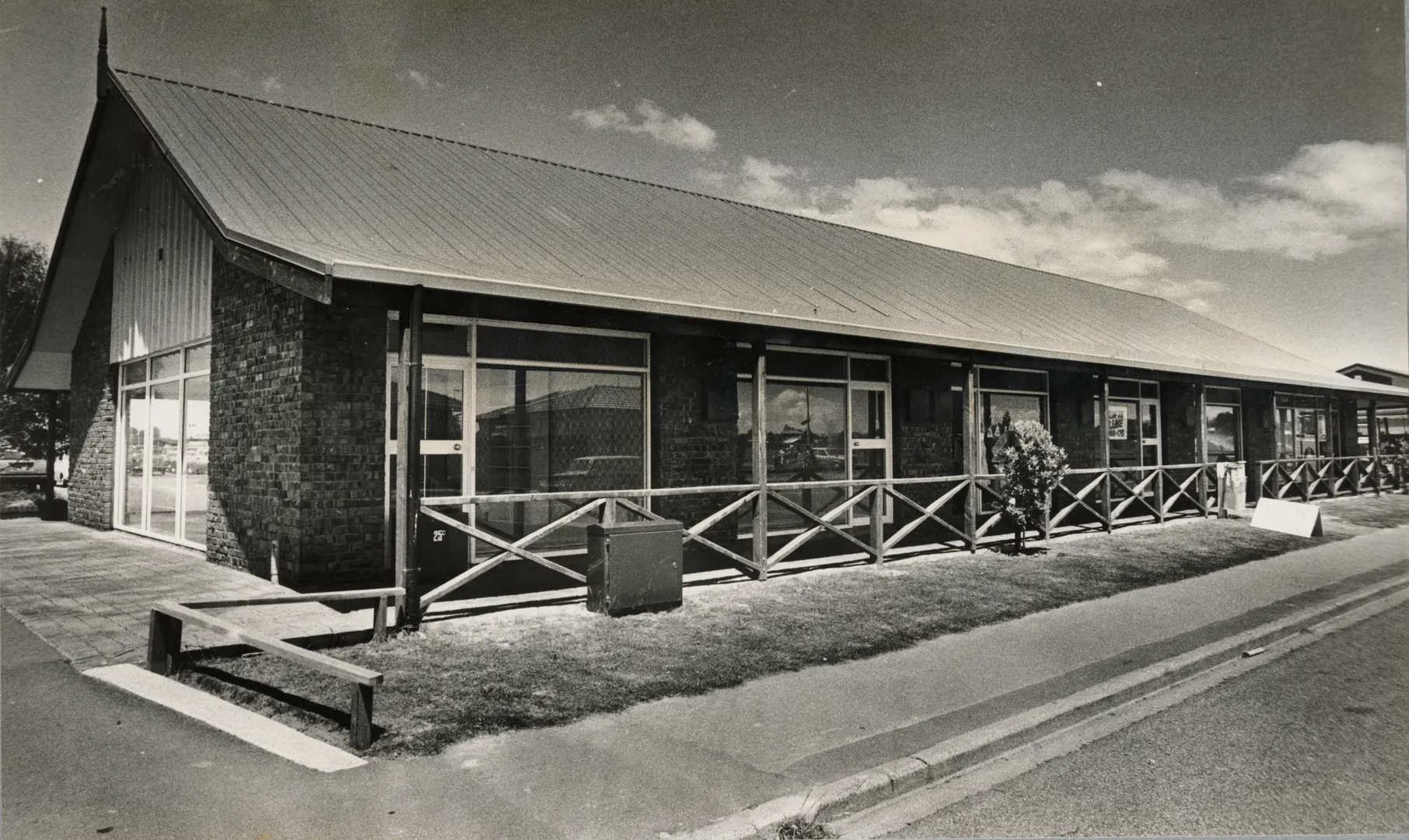 Parklands mall shops