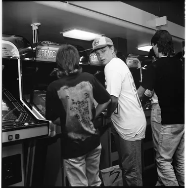 Image: Video Arcade, Queen Street, 1989