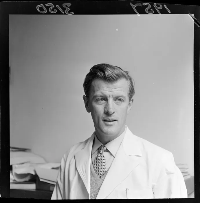 Dr I A M Prior