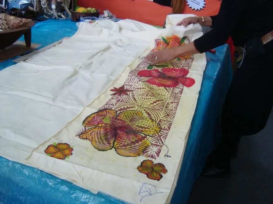 Elei - Samoan fabric printing in Levin Library 1