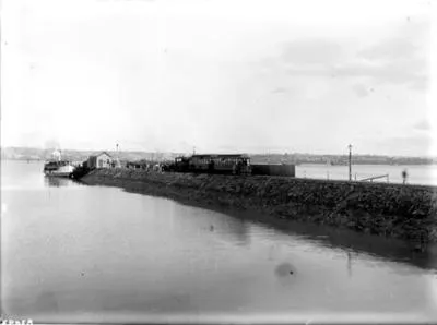 [Bayswater wharf from O'Neill's Point]