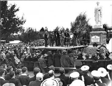 Image: Dr Cruickshank memorial unveiling.