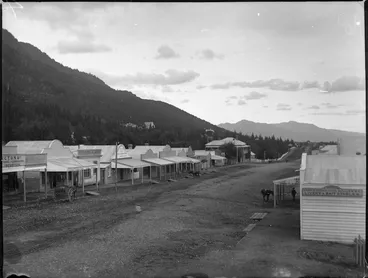Image: Te Aroha, Main Street