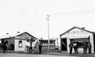 Scene from main street in Featherston Camp Image: Scene from main street in Featherston Camp