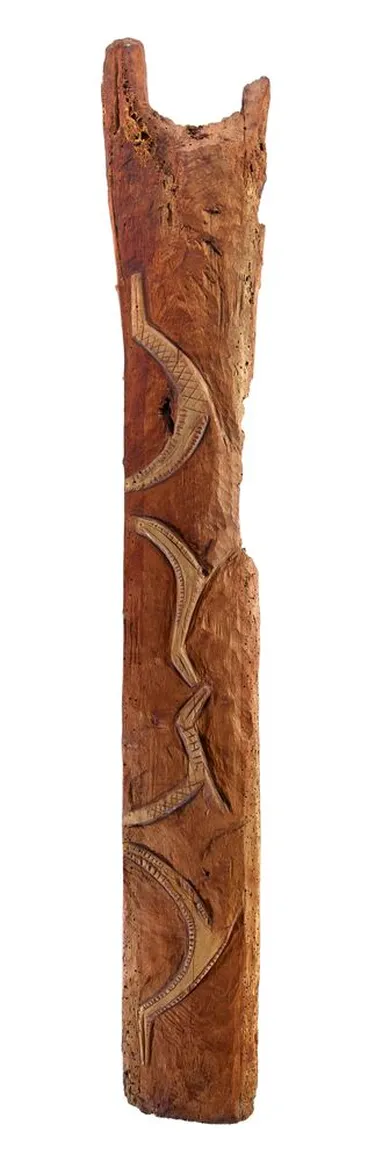 Image: Pou tahuhu (ridgepole support post)