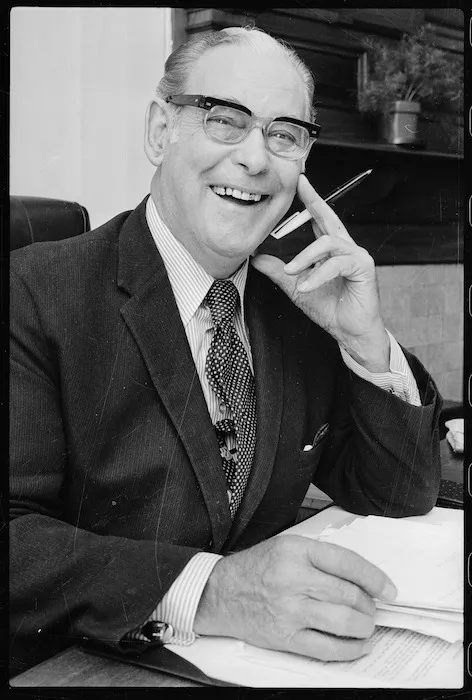 Sir Keith Jacka Holyoake