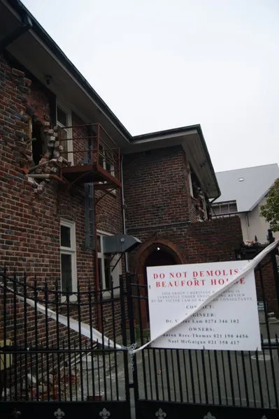 Damage to exterior of Beaufort House B&B