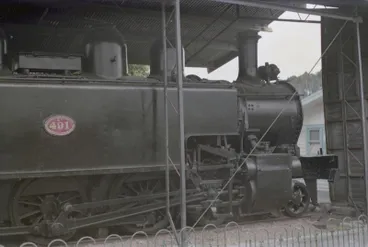 Image: Photograph of locomotive WW 491