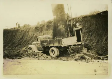 Excavating Garden Place Hill Image: Excavating Garden Place Hill