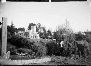 Image: Girls' College, Remuera, Auckland
