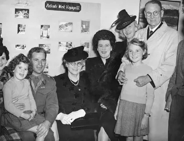 Image: Robert and Margaret Semple, with John Hector Ronald Semple and other family members