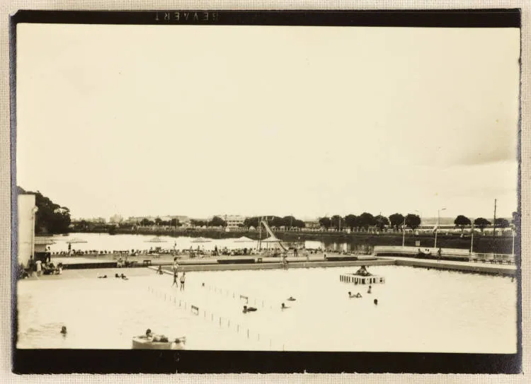 Parnell Baths