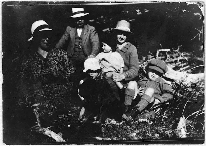 William George Baker with his wife, daughter-in-law, and grandchildren