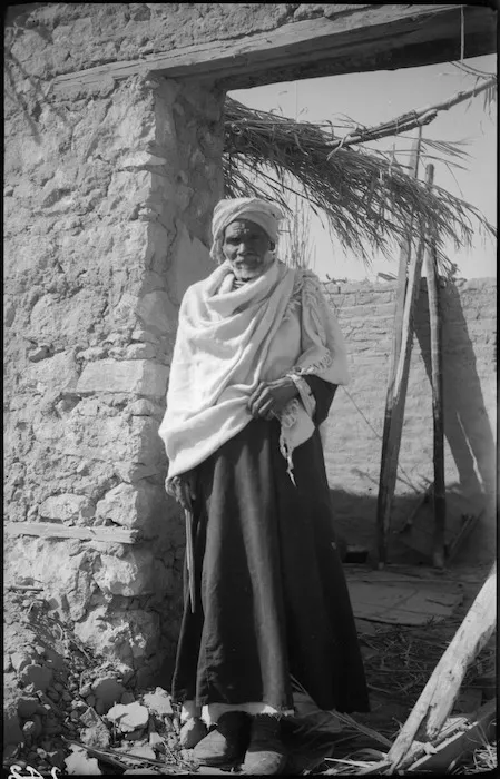 First Italian bomb on Maadi damages house