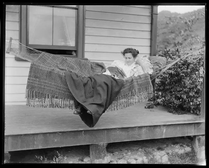 Miss Archer, Walker house, Buller