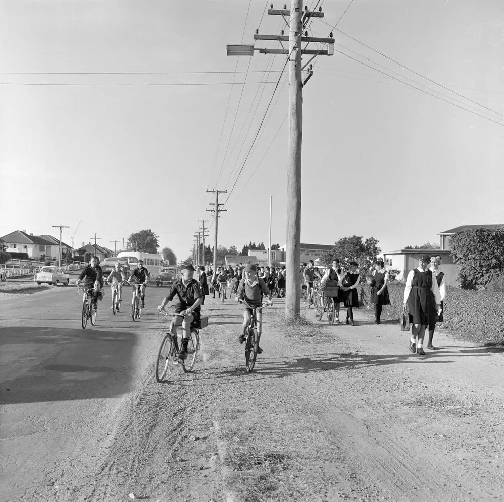 School children on bikes