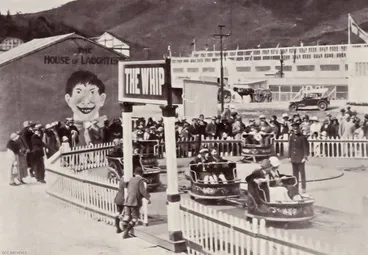 Image: New Zealand & South Seas Exhibition - Amusement Park, The Whip ride, 1925-6