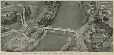 Image: New traffic bridge spanning the Waikato River at Hamilton: an aerial picture