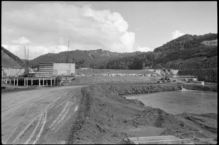 Waipapa Power Station construction, 1960