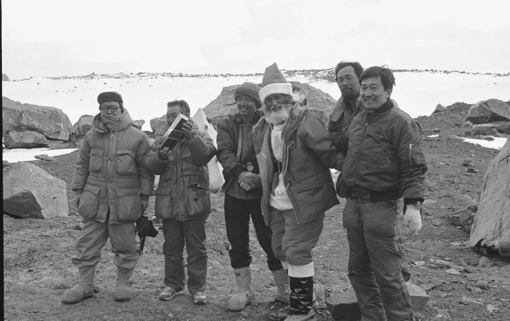 Japanese party receive some 'seasonal good cheer' from Father Christmas