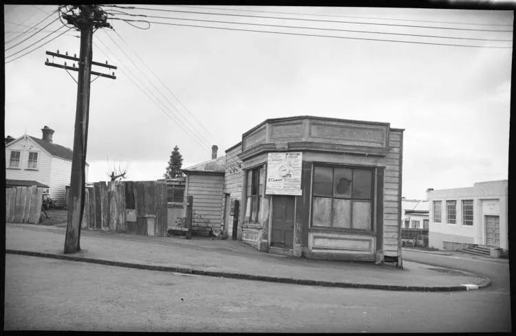Corner store, 175 Richmond Road, Grey Lynn, 1962
