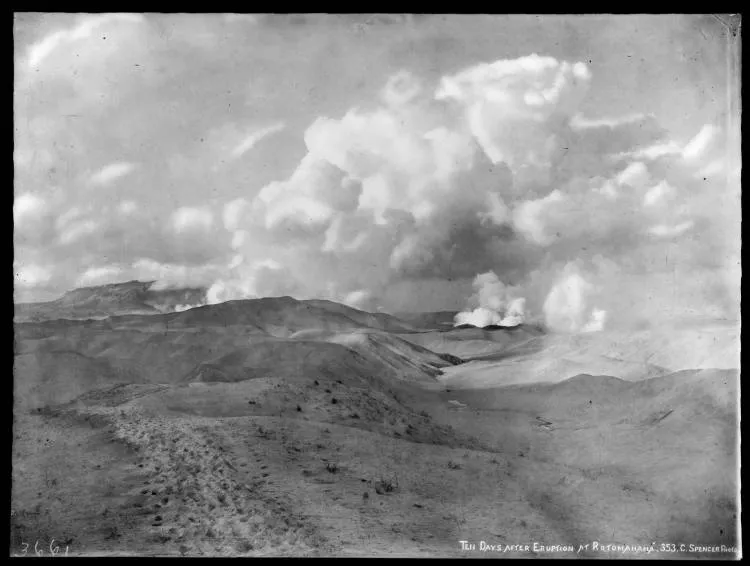 Rotomahana ten days after the eruption, 1886