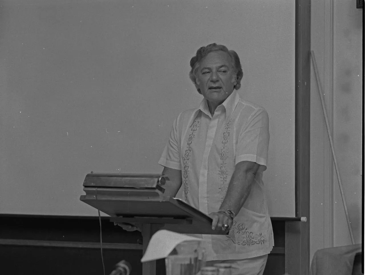 Dr. Tom Davis, Cook Islands Prime Minister