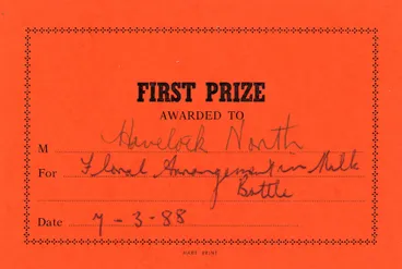 Image: WDFF Certificate: Floral Arrangement in Milk Bottle