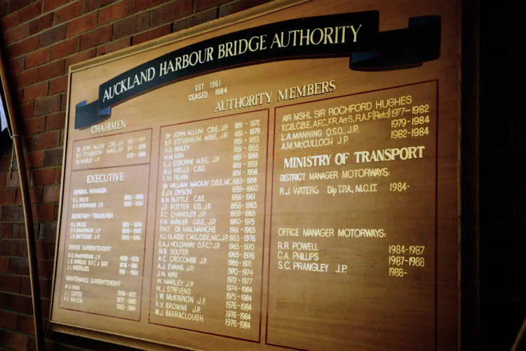 Auckland Harbour Bridge Authority plaque.