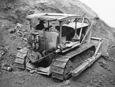 Image: An angledozer at work, Ngauranga - Photograph taken by John Dobree Pascoe