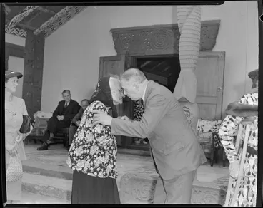 Image: Princess Te Puea greeting Sir Peter Buck at his welcoming ceremony, Ngaruawahia, Waikato