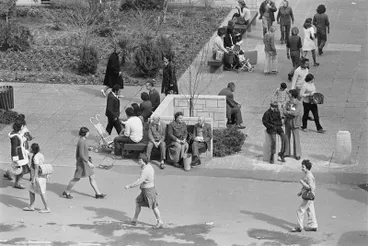 Image: Shoppers in Garden Place