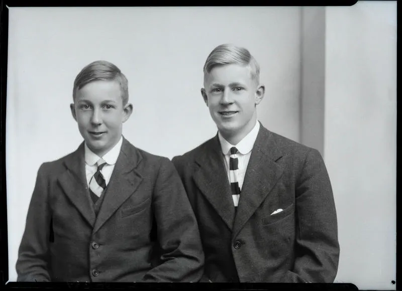 Film Negative: Mrs Williams sons