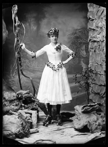 Image: Baigent, Miss