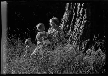 Image: Evelyn Page with her children Anna and Sebastian, 'Waitahuna', Governors Bay, Xmas holiday 1944
