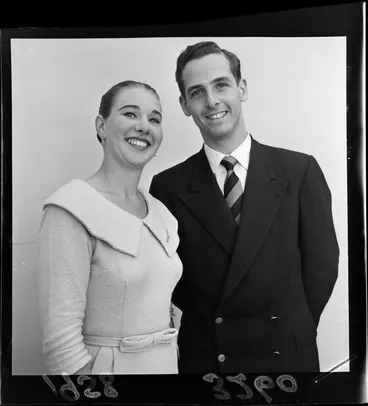 Image: Engagement photo of Freewheelan and Prescott