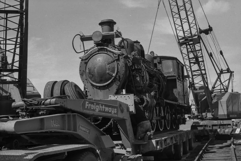 Photograph of locomotive WW 491