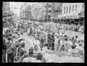 Image: Grand Prix Parade in Queen Street, 1958