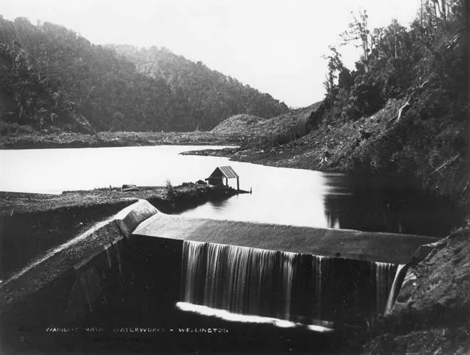 Building the Wainuiomata reservoir