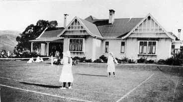 Image: Photograph: Playing tennis outside Ngaiana homestead