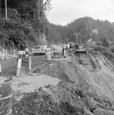 Image: Kaimai Road Slip