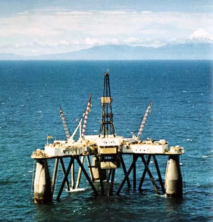 Semi-submersible drilling rig