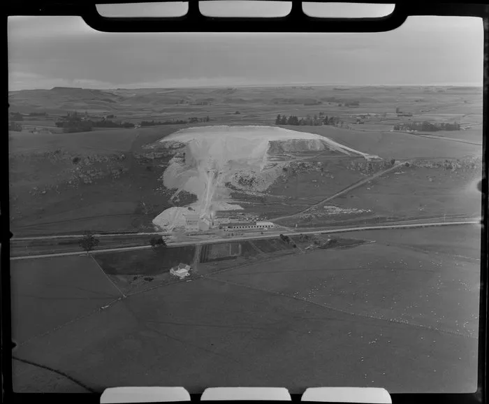 Taylors Lime Company quarry, Oamaru, Central Otago District, Otago Region