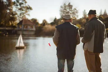 Image: "Friends" - Hamilton Gardens