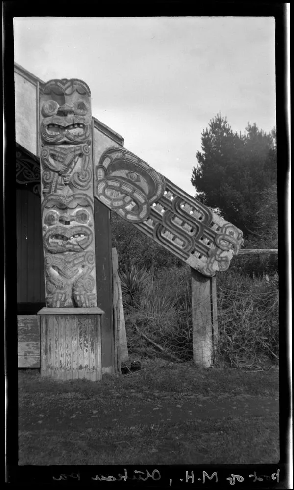 Post of Meeting House, Otukou Pa