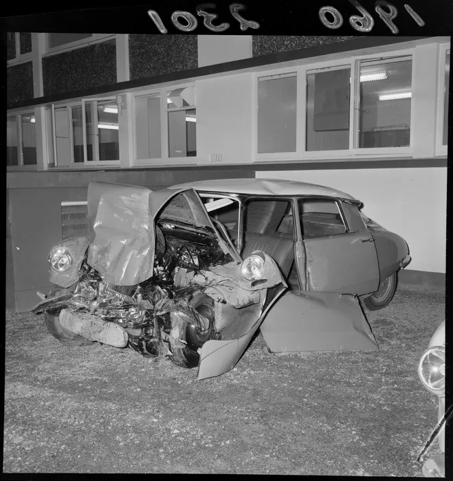 Car accident on the Western Hutt Road, Wellington