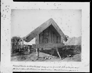 Image: Carved pātaka (food storehouse) at Maketu Pā, near Matata, Bay of Plenty